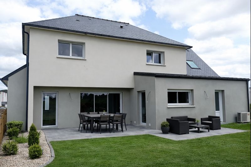 CONSTRUCTION D&rsquo;UNE HABITATION – JAVENE